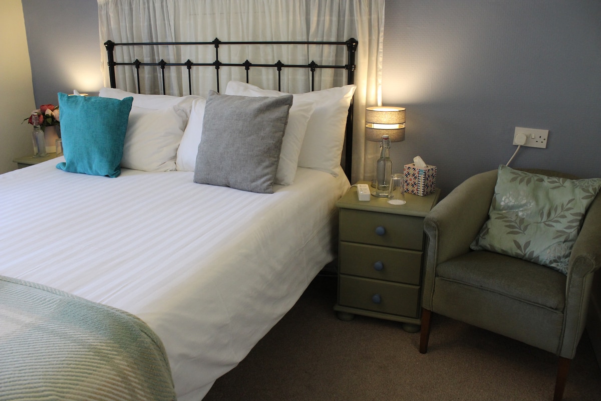 Longmead House B&B, Exmoor, Classic Double Room