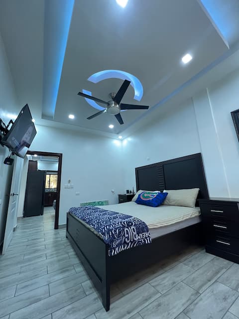 New Modern and Comfortable Condominium with Panoramic View