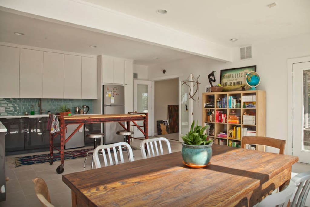 Dining/Kitchen