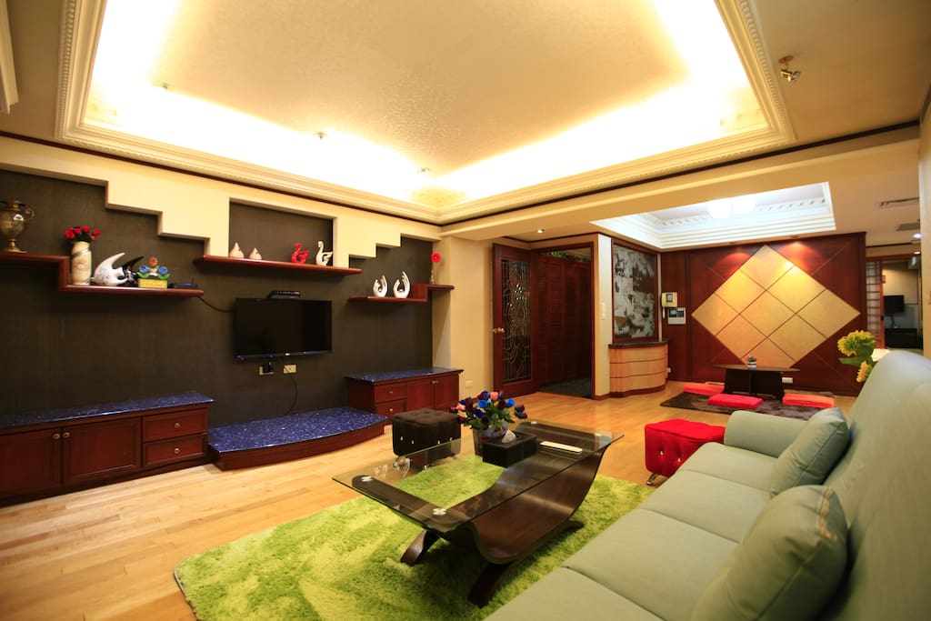 專屬大客廳Huge living room