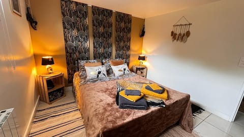 Top performing Airbnb: Cocooning accommodation, quiet, close to the sea. in Saint Méloir Des Ondes