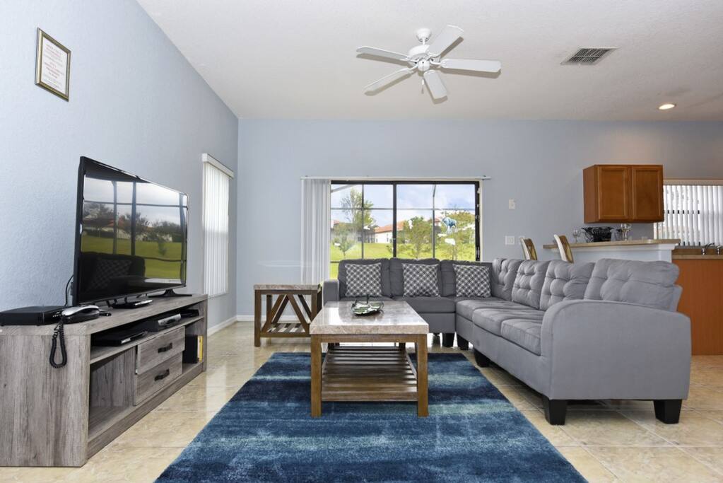 LivingRoom1