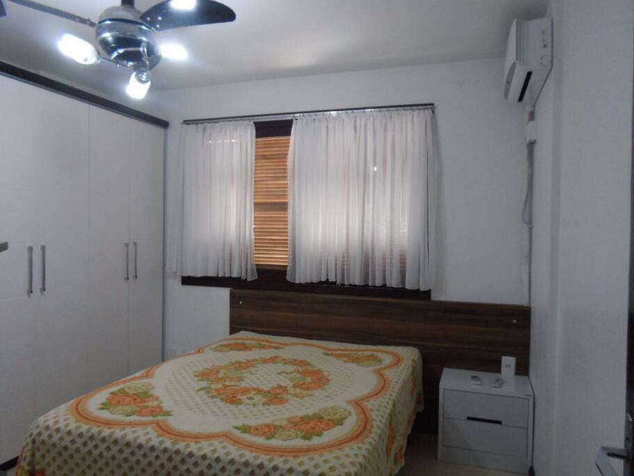 Quarto casal