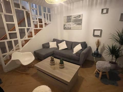 Beautiful house in Cherbourg with terrace and parking!