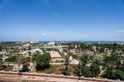 3-Bedroom Panoramic -Sea and Farouk Gardens- View