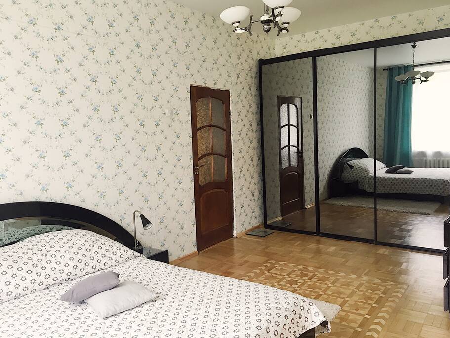Первая комната (first room)
