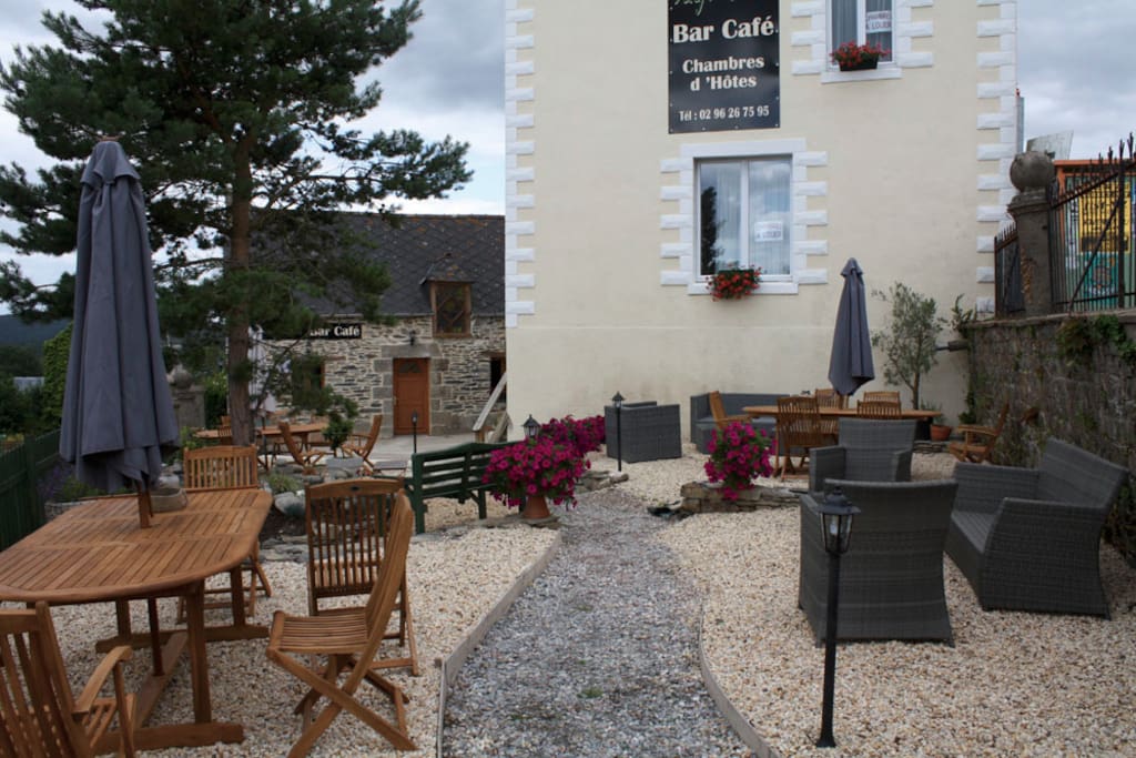 Our mediterranean sty;e garden and bar cafe