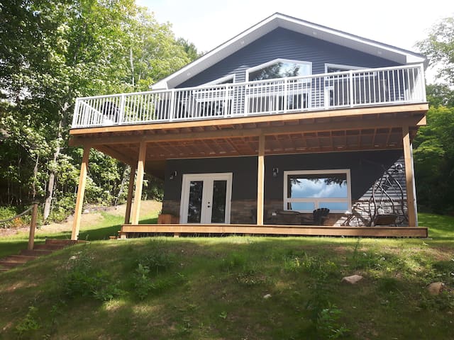 Sandy Bottoms Cottage