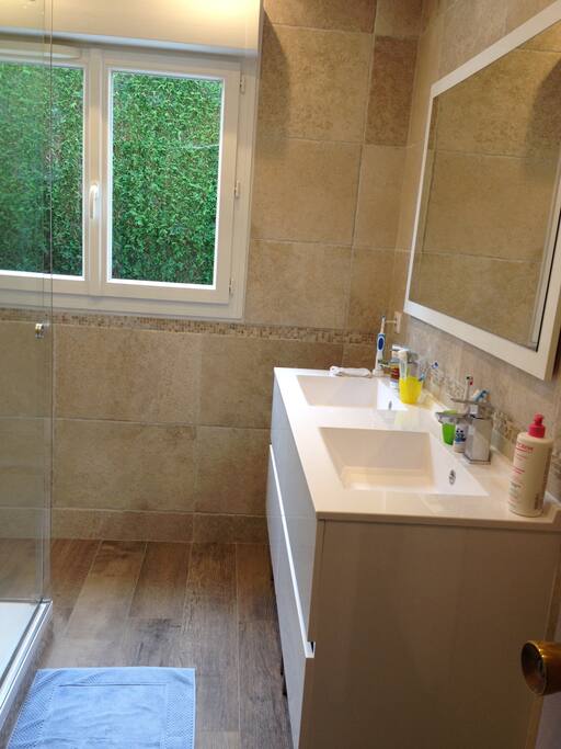Salle de bain 1