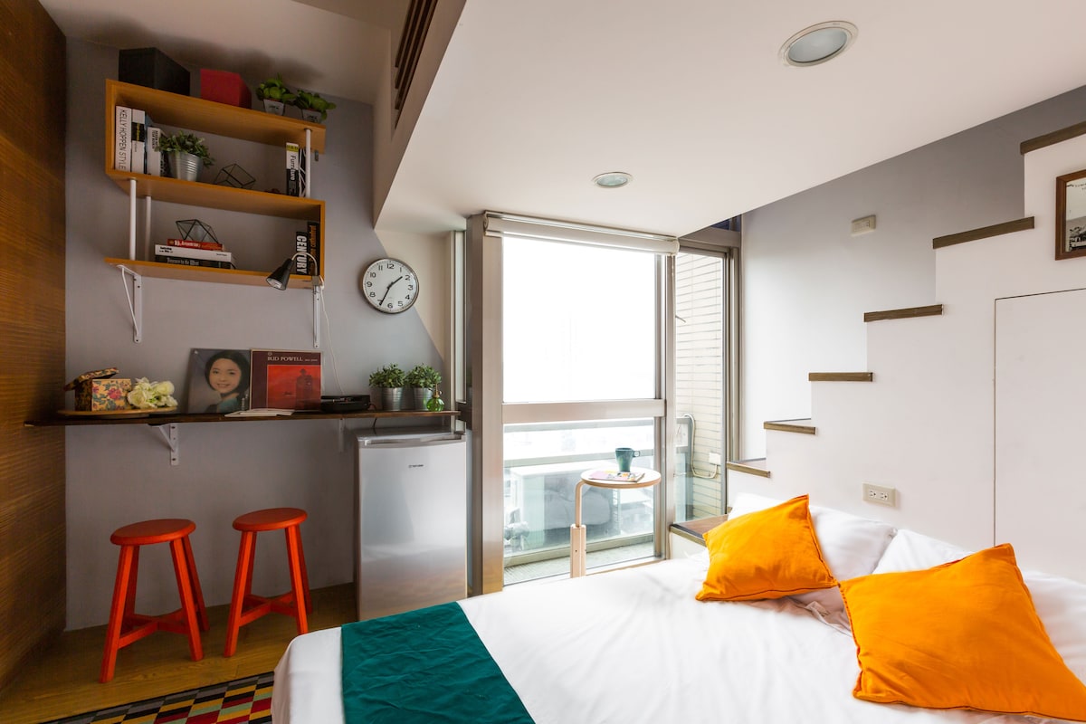 LIGHT @타이베이 시먼딩/타이베이 시먼/무료 와이파이/2인 - 萬華區의 로프트에서 살아보기, 台北市, 대만 - 에어비앤비