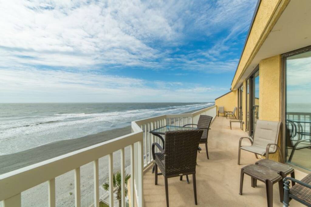 Beautiful Ocean Views!