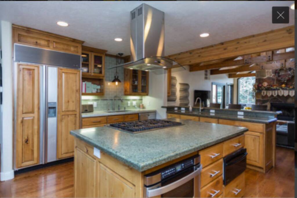 Fully stocked kitchen shared with owner.