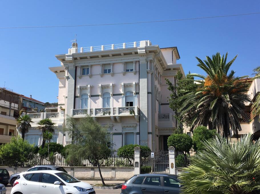 External facade
