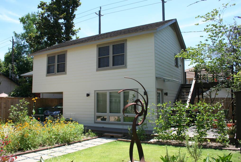 The Harold Street Studio. (The Studio is downstairs and our Harold Street Treehouse Airbnb is upstairs).