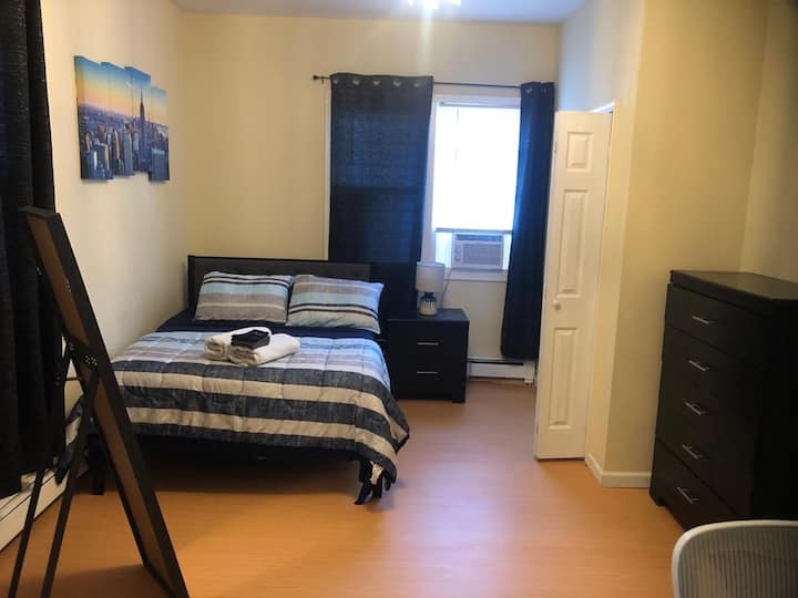 غرفة النوم 2