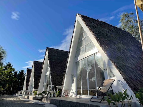 Sunset Villas Triangle 4 | Beach Resort