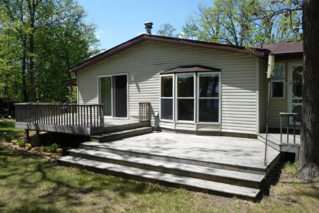 wolf lake chat rooms Enjoy the peace and quiet here directly on wolf lake with over an acre of quiet forest there's a wood stove in the living room so as to make for a c. wolf lake chat rooms Enjoy the peace and quiet here directly on wolf lake with over an acre of quiet forest there's a wood stove in the living room so as to make for a c.
