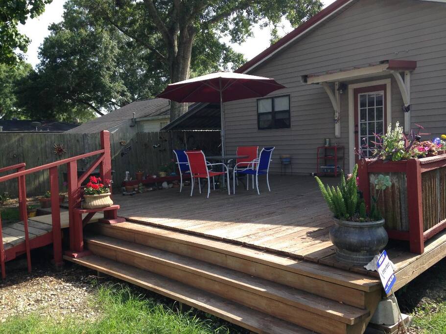 The deck with a ramp
