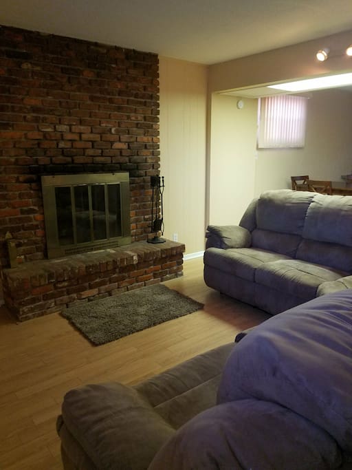 sectional couch with pull out and fireplace