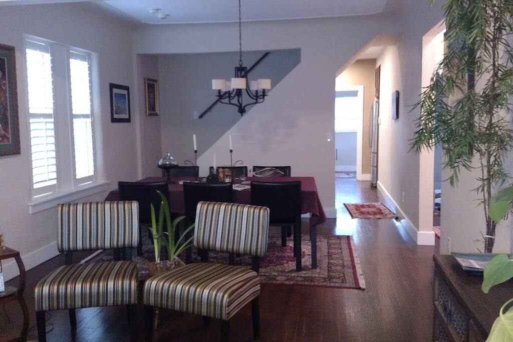 Dining area and hallway to kitchen