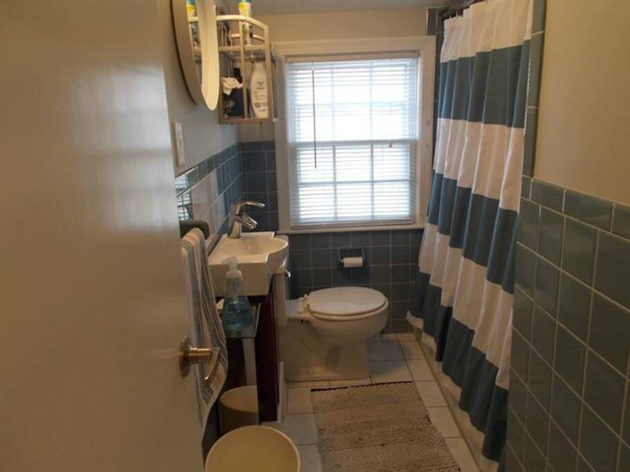 3 renovated bathrooms