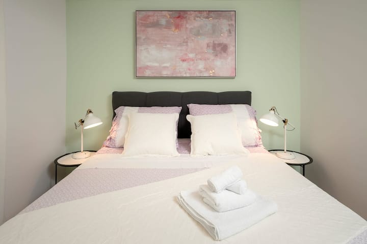 საძინებელი 1