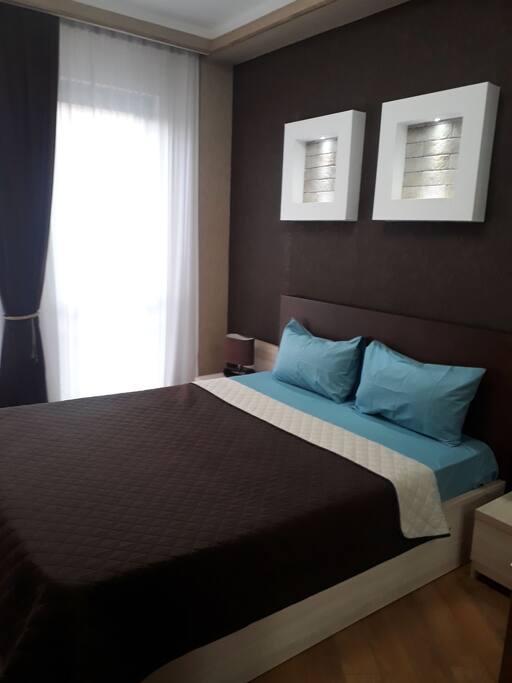 bedroom1