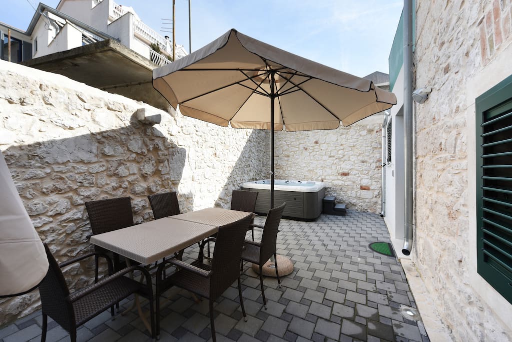 The Terrace - 2018
