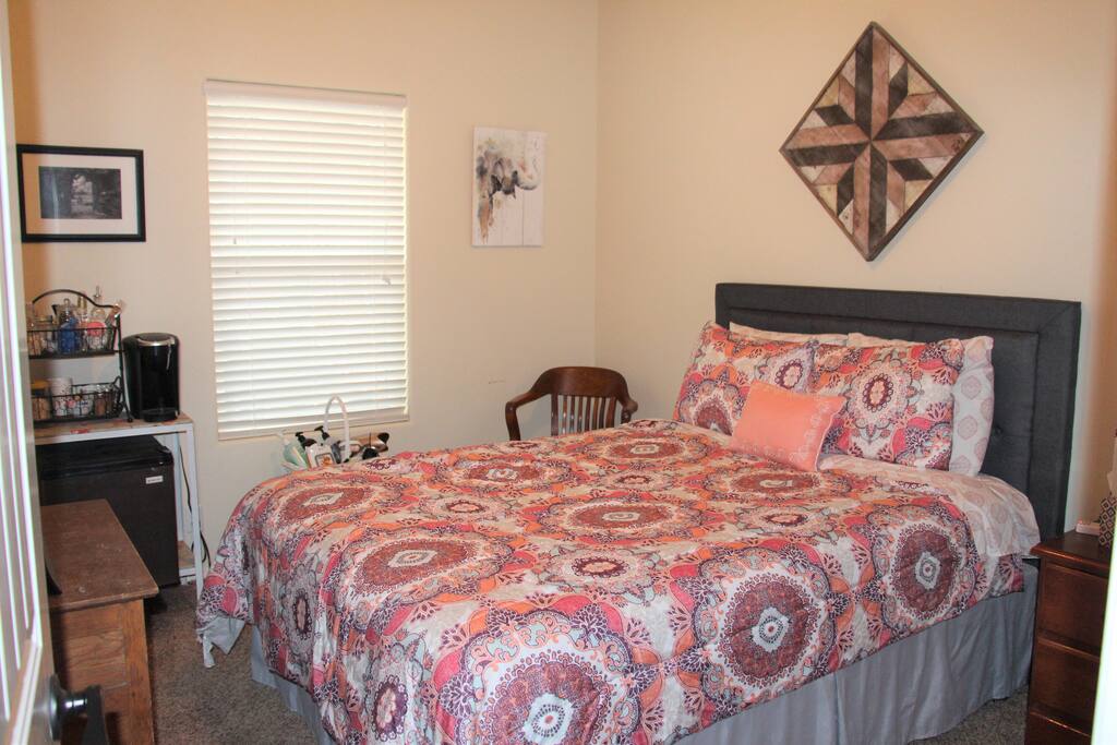 Queen Bed