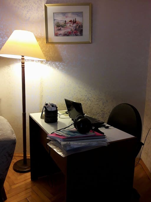 COMPUTER CORNER