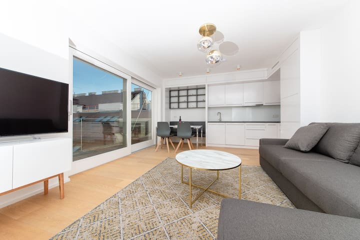 City penthouse/Beautiful terrace/Close XMas market