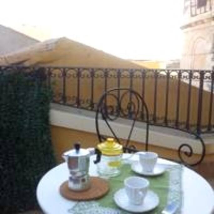 Colazione sul terrazzo