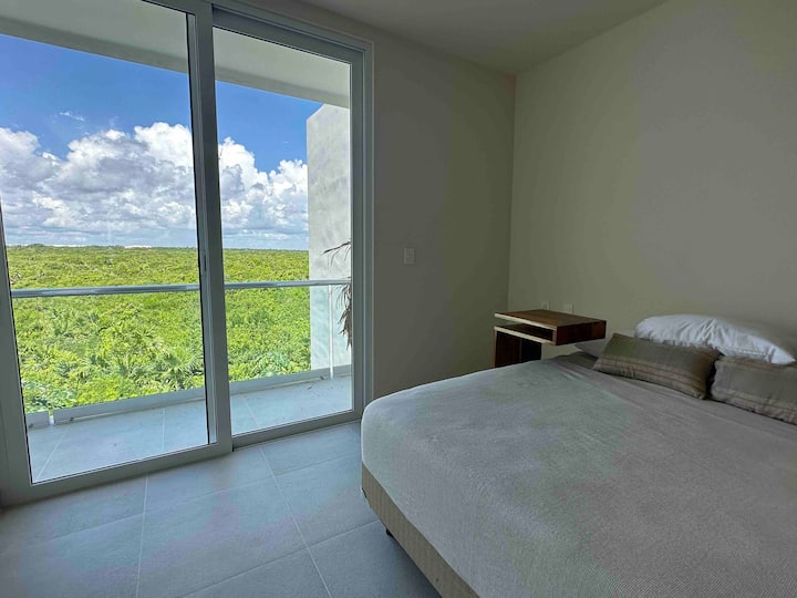 Chambre avec lit Queen Size et lit Queen Size