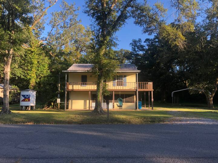The Acadiana Cottages for Rent in Breaux Bridge, Louisiana, United States Airbnb