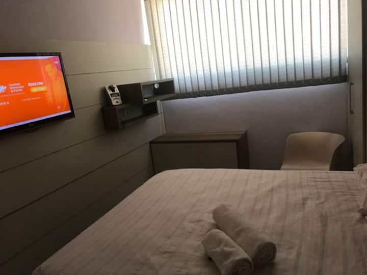 CHUMBA CHA KULALA CHA 1 CHUMBA CHA KULALA 1