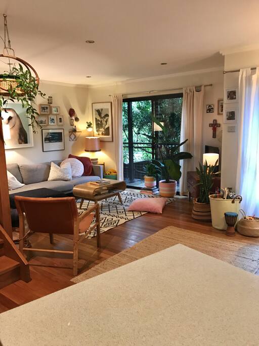 Open lounge room, kitchen and leads to outdoor lush deck for dinners and BBQ's