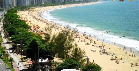 Itaparica Beach, apt 180 meters from the beach with covered parking.