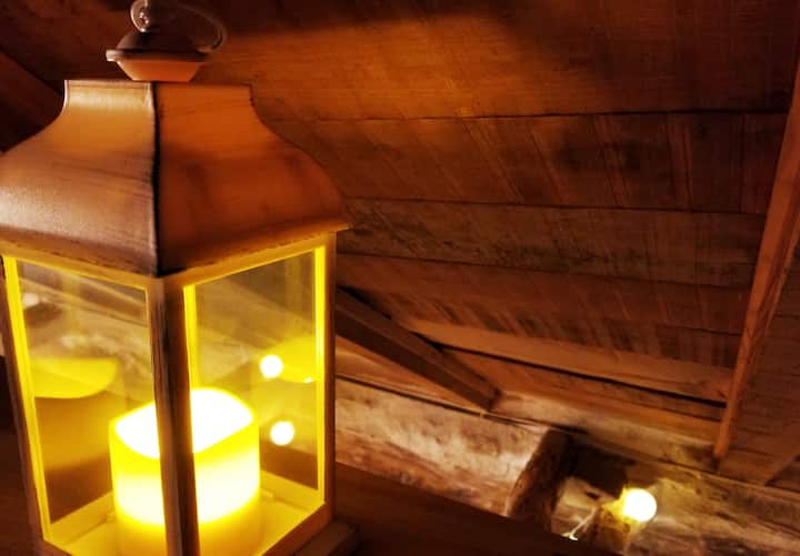 lantern on mezzanine for a disconnected and unforgettable stay.