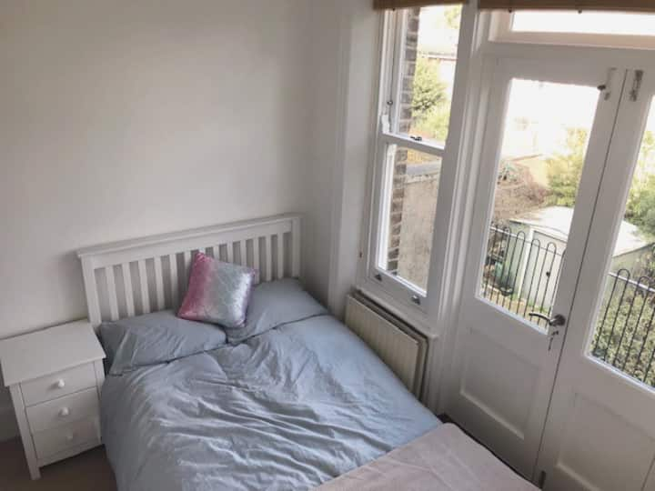 Grand Londres : locations de vacances en chambre d'hôtes - Royaume-Uni |  Airbnb