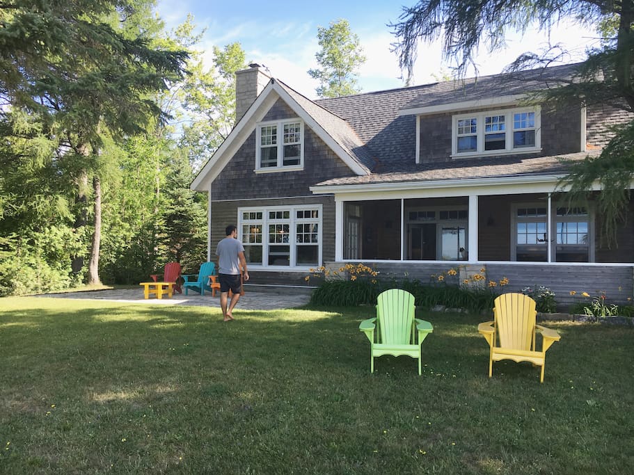 Cottage Lakeside View