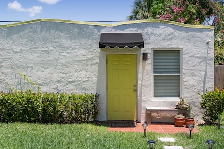 Cottage on the South End