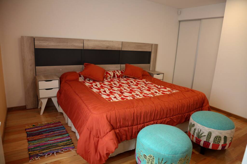 Dormitorio (opción cama king)