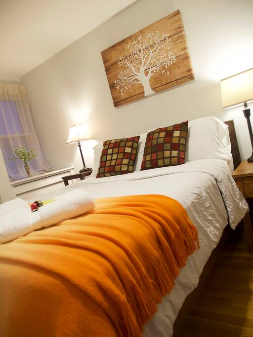 Nice Full Size Bed with Clean Linens for You