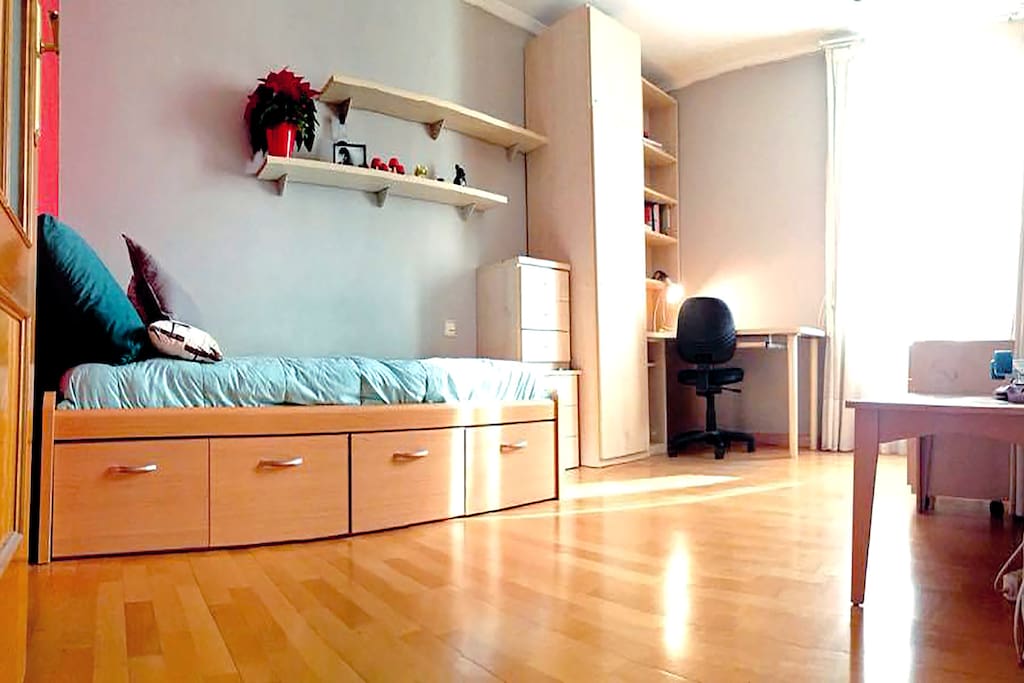 You will have plenty of space in your room
