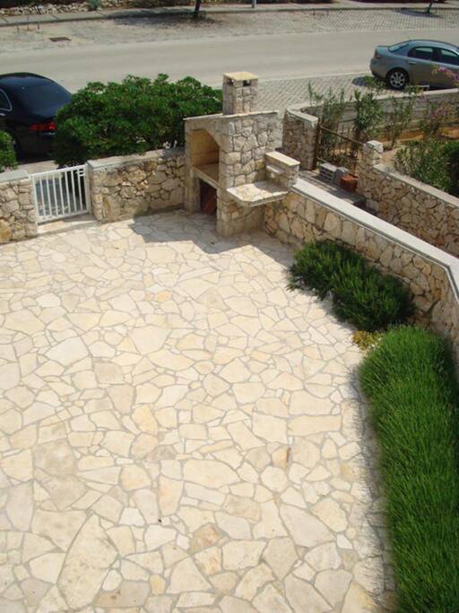 Garden with barbecue