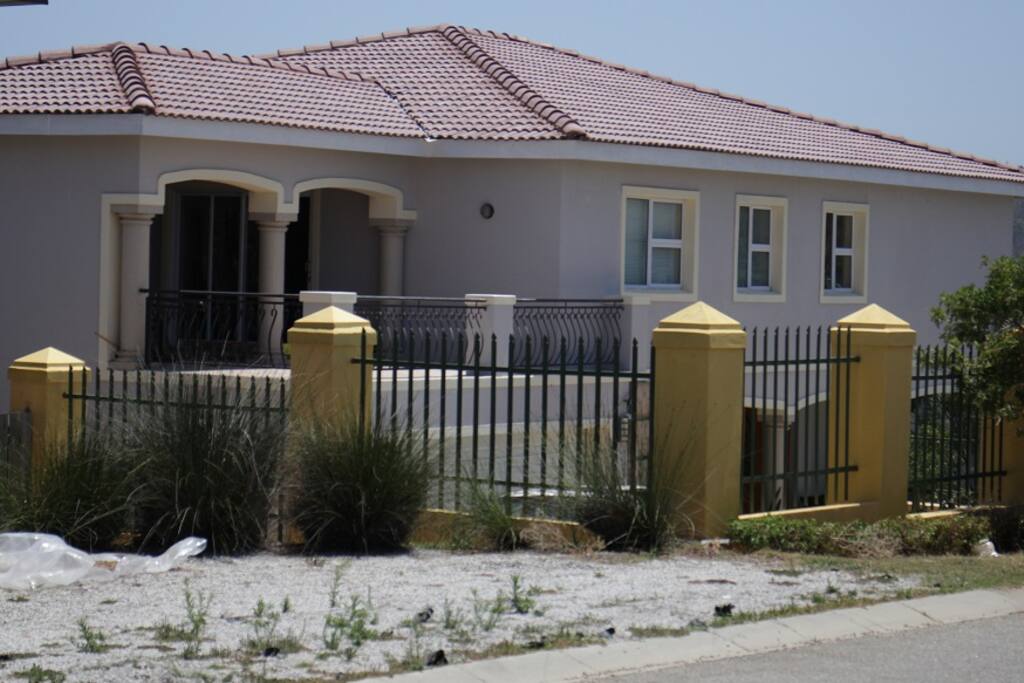 Main House "Road -2 -Rio"