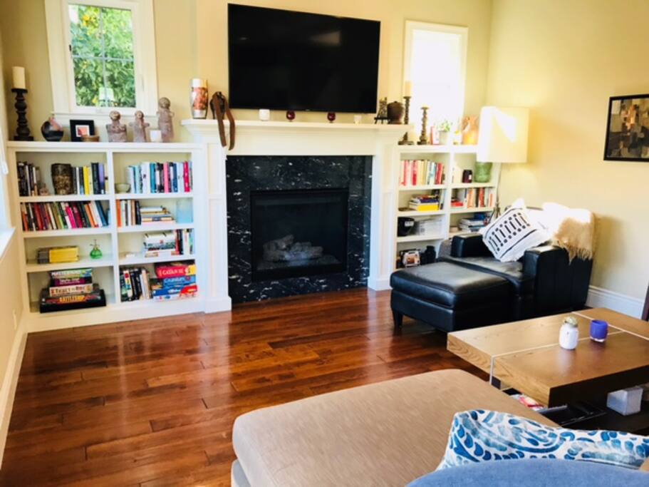 Family room with Apple TV to stream YouTube TV, Netflix and Hulu