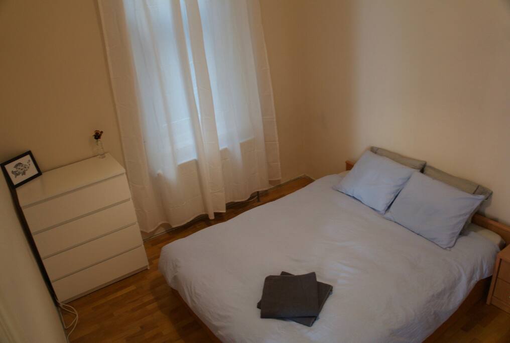 Bedroom - Paulay B&B