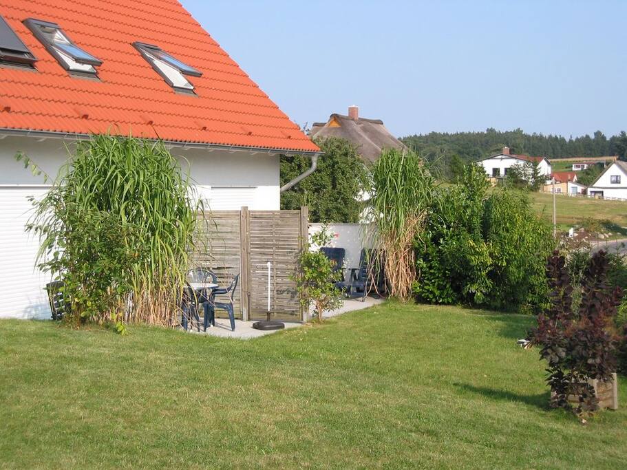 Terrassen vor dem Haus