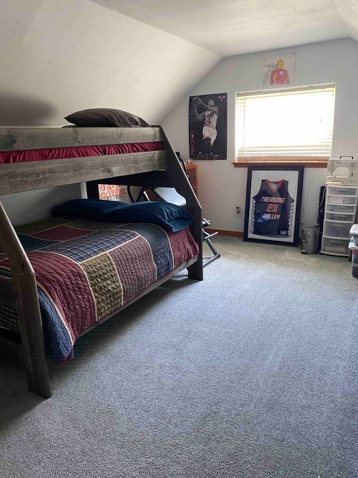 ห้องนอนที่ 5 